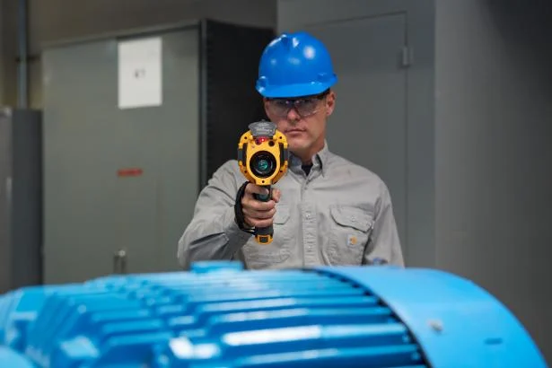 Fluke Ti401 PRO Thermal Camera - Image 3